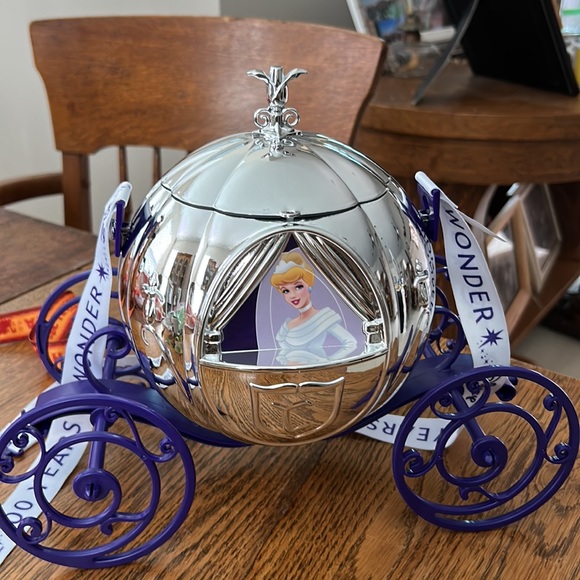 Disney Dining Disneys Hundred Years Of Wonder Cinderella Carriage